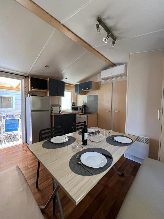 Mobil Home 8 Personnes Camping L'Elysee Vagues Oceanes Le Grau-du-Roi Exterior photo
