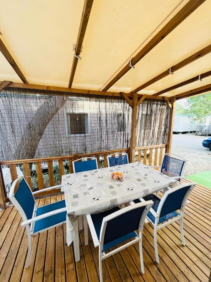 Mobil Home 8 Personnes Camping L'Elysee Vagues Oceanes Le Grau-du-Roi Exterior photo